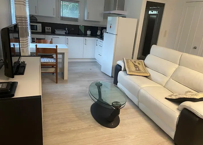 Le Repere Des Ducs - T2 Au Calme, Proche Agen Apartamento